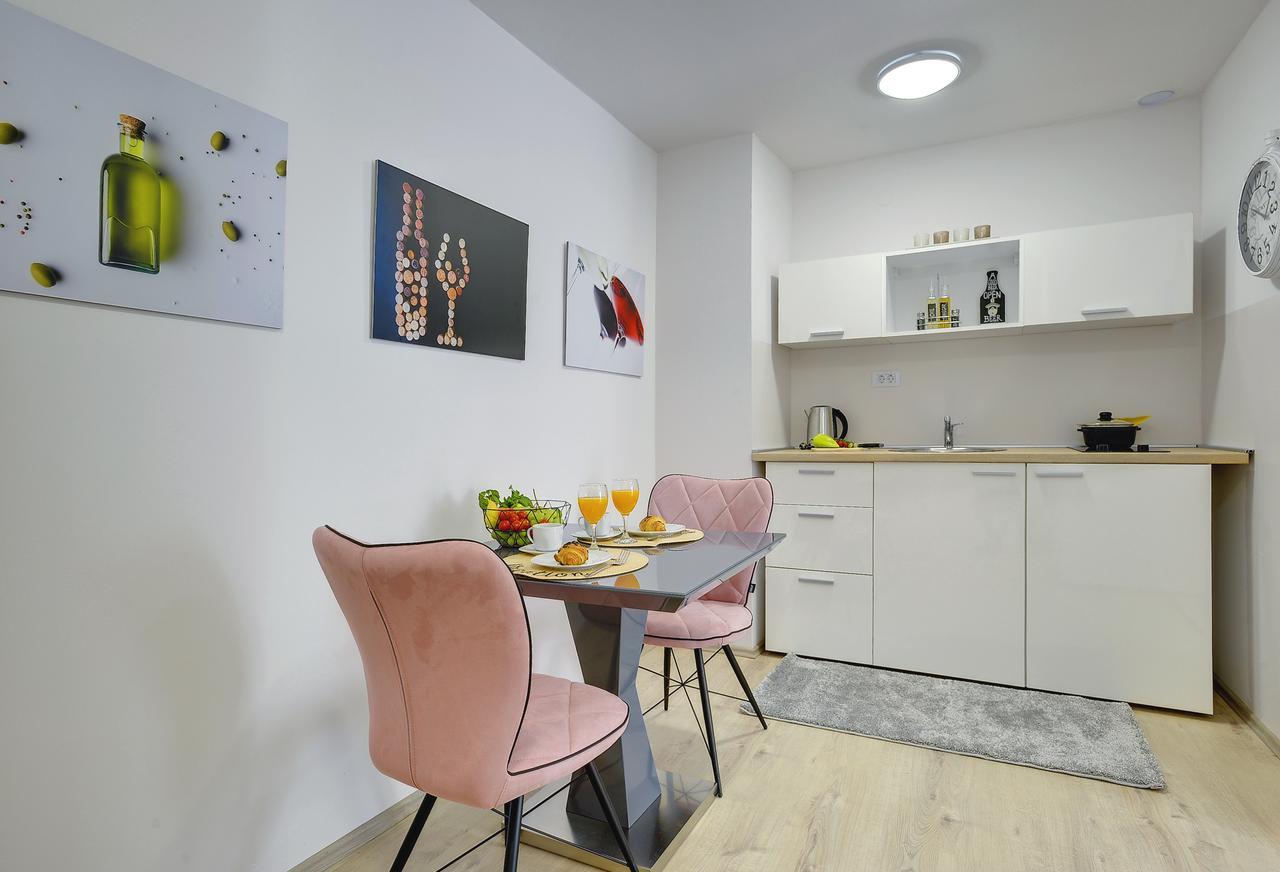 D&A City Center Apartments With Free Parking Pula Luaran gambar